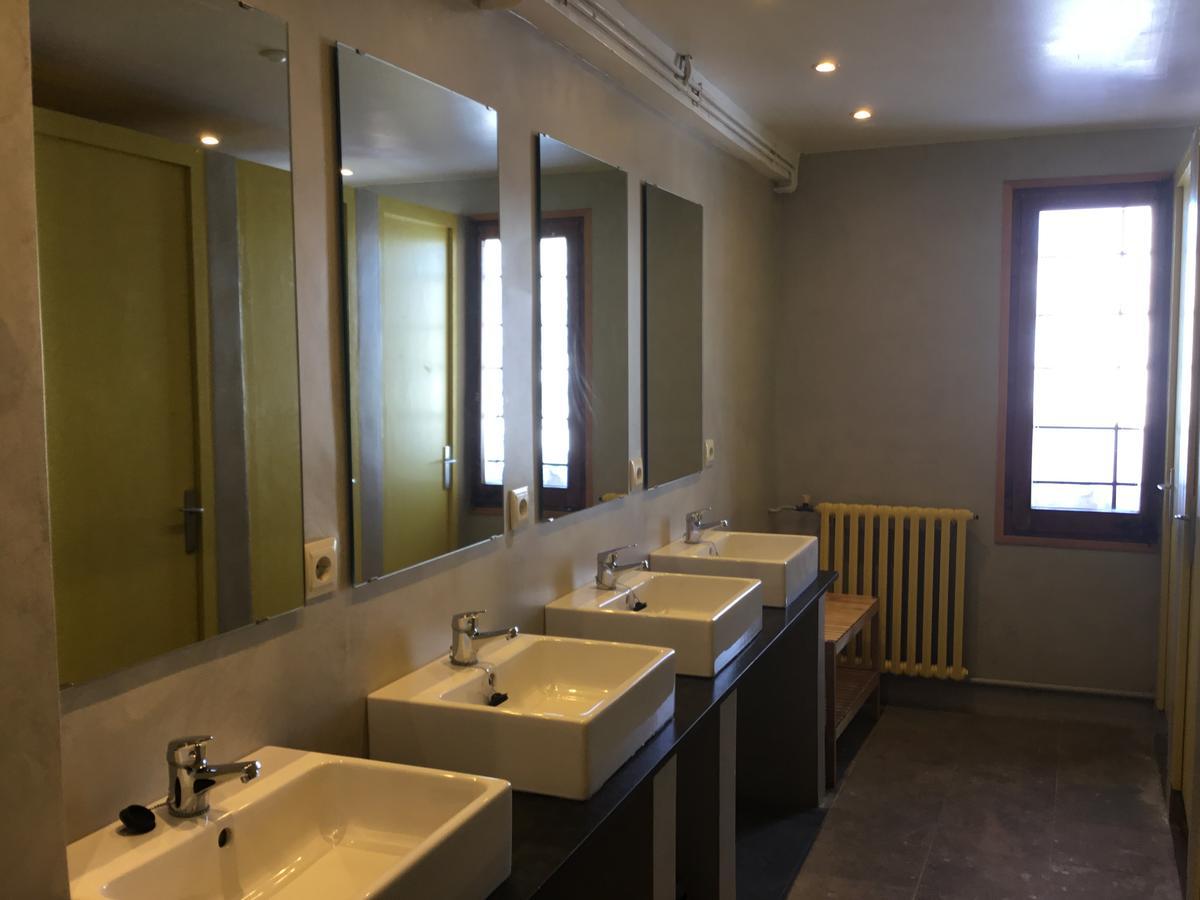 Xalet-Refugi U.E.C. Hostel ลา มอลินา ภายนอก รูปภาพ