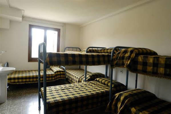 Xalet-Refugi U.E.C. Hostel ลา มอลินา ภายนอก รูปภาพ